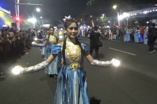 AB_GEMERLAP-SURABAYA-VAGANZA-TUMBUHKAN-PEREKONOMIAN-KOTA-PAHLAWAN
